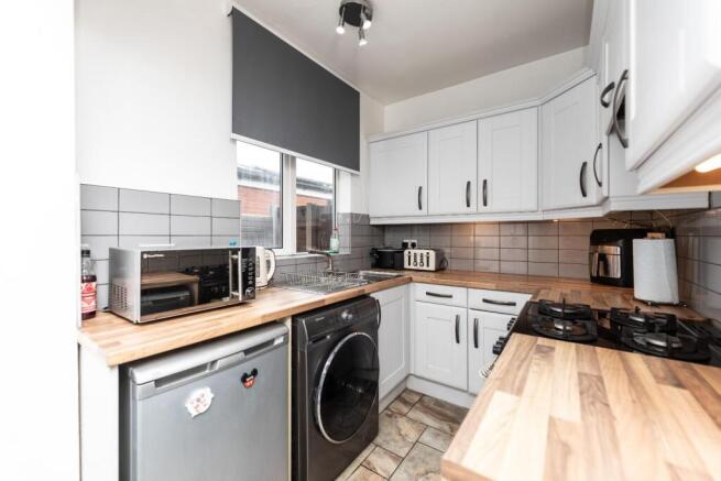 3 bed Semi-Detached for sale Image 7