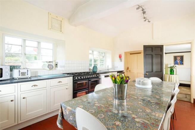 Kitchen/Breakfast