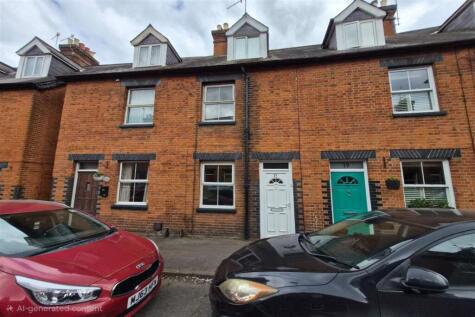 3 bedroom Terraced House in Godalming