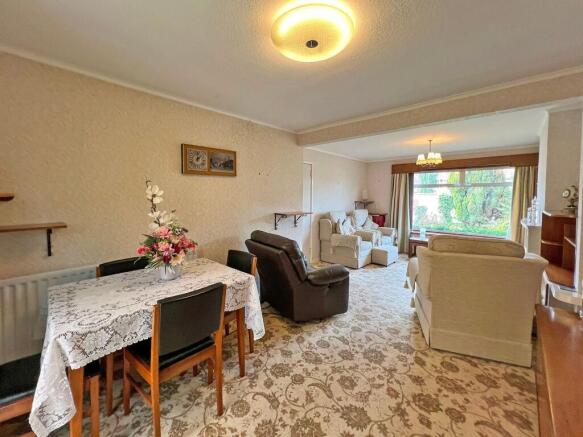 Living/Dining Room
