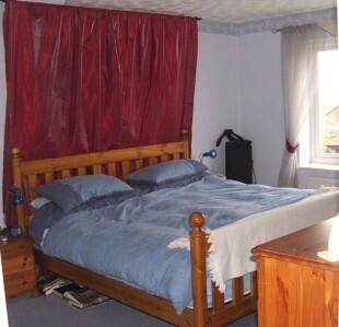 MASTER BED