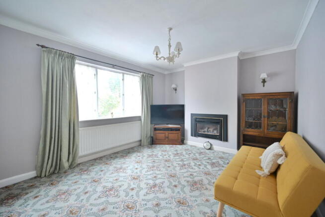 3 bed Terraced for sale Image 5