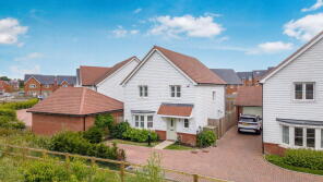 26, Hazel Close, Paddock Wood, Tonbridge TN12 6YL