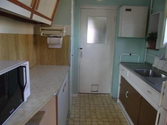 Kitchen (2)