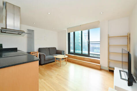 Millharbour, Canary Wharf, E14