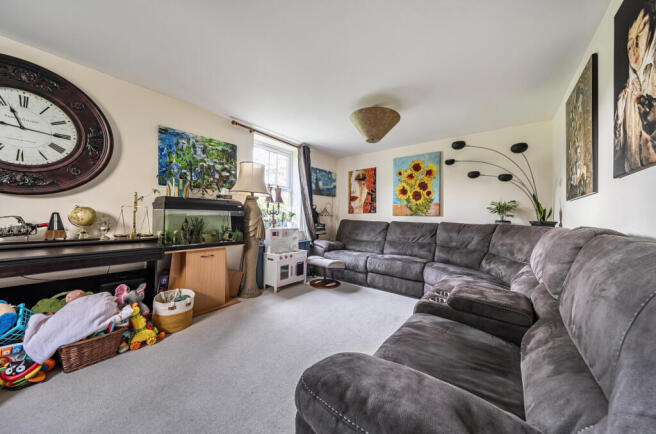 1410338-8-698f0f6...