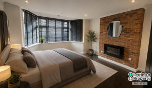 2, Denehurst Gardens, Hendon, London NW4 3QT