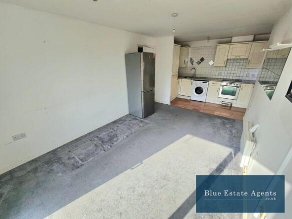 Open Plan Kitchen & Reception