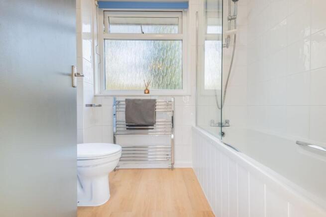 Main bathroom