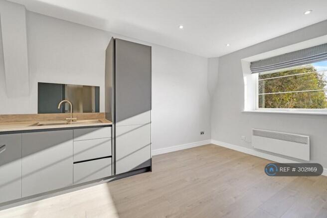 Kitchen / Reception Room