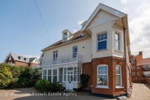 2, 73 Marilyn Court, Sea Road, Westgate-on-sea CT8 8QG
