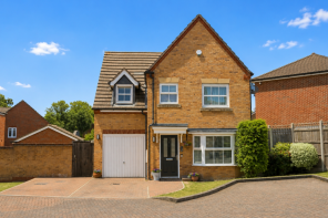 1, Moxey Close, Westerham TN16 3GJ