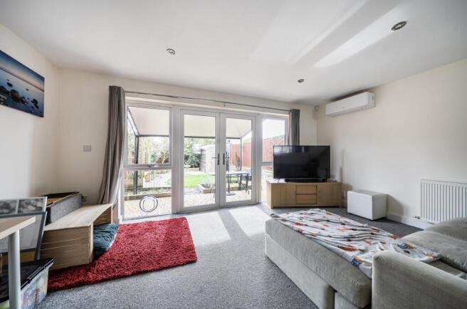 1415786-1-6994b3e...