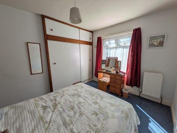 3 bed Terraced for sale Image 4