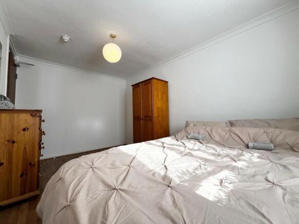Bedroom 5b
