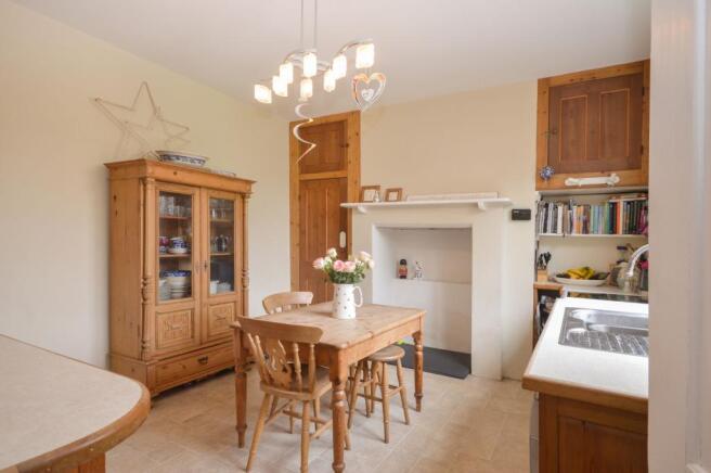 Kitchen/Breakfast Ro