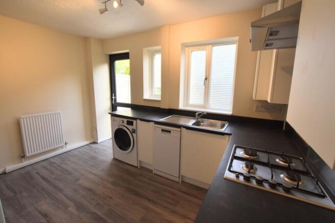 4 Launde kitchen new 2