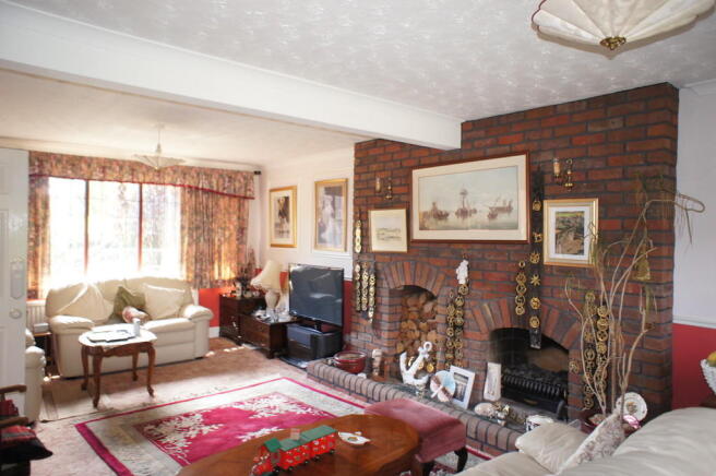 Livng Room 1