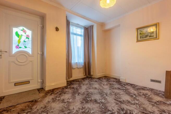 SITTING ROOM