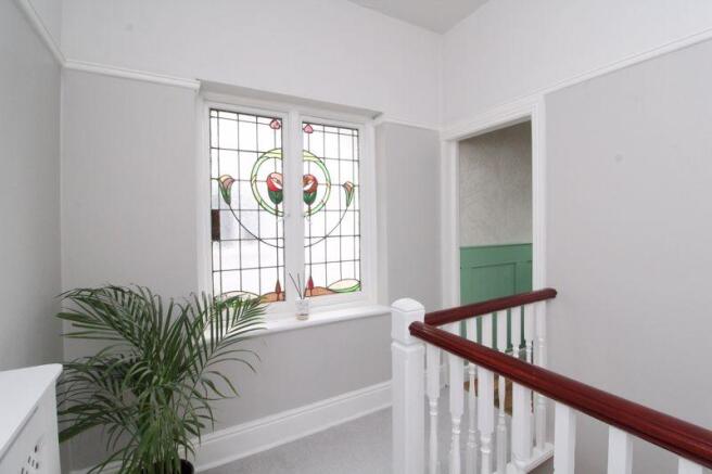 Feature Window