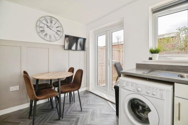 3 bed Not Specified for sale Image 9