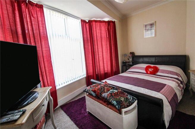 4 bed Terraced for sale Image 8