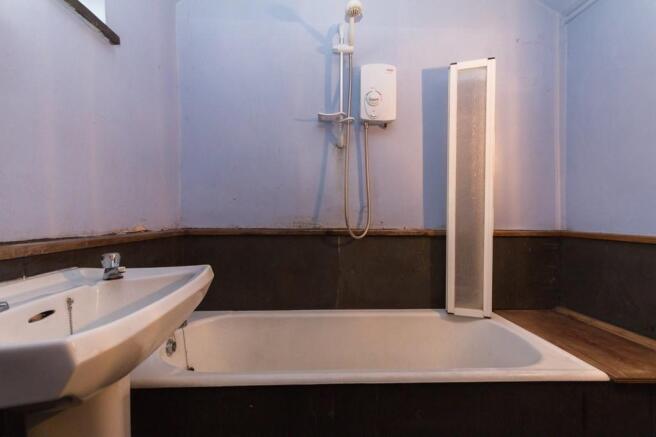 GF Bathroom