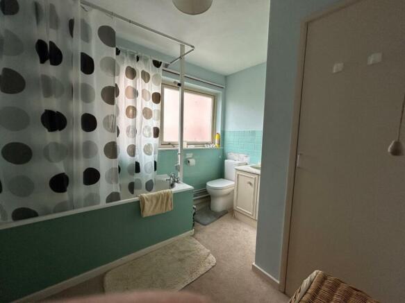 Walmer Way Bathroom.jpg