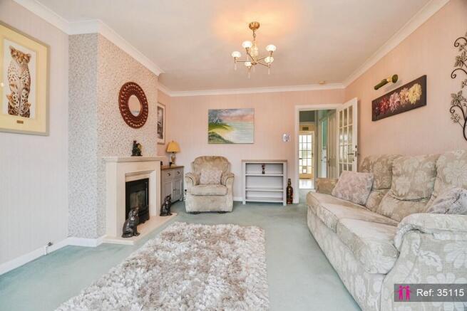 2 bed Semi-Detached Bungalow for sale Image 5