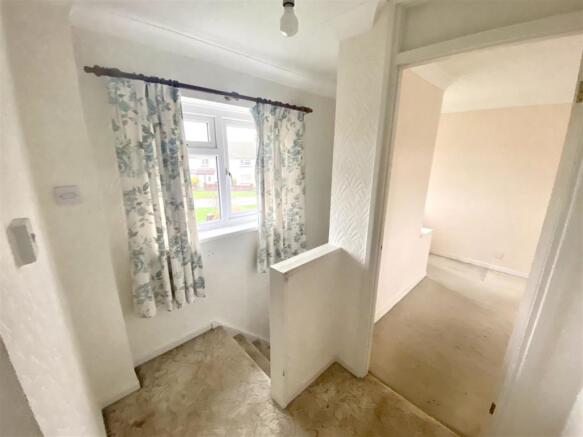 FIRST FLOOR STAIRS AND LANDING
