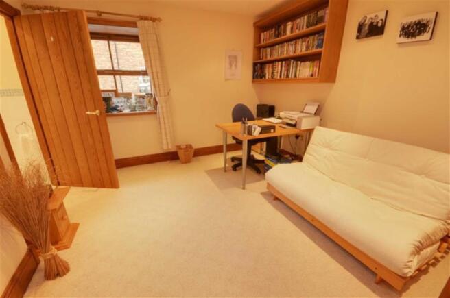 GROUND FLOOR BEDROOM