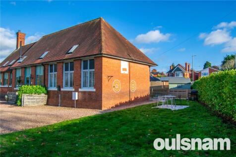 Santridge Lane, Bromsgrove, Worcestershire, B61