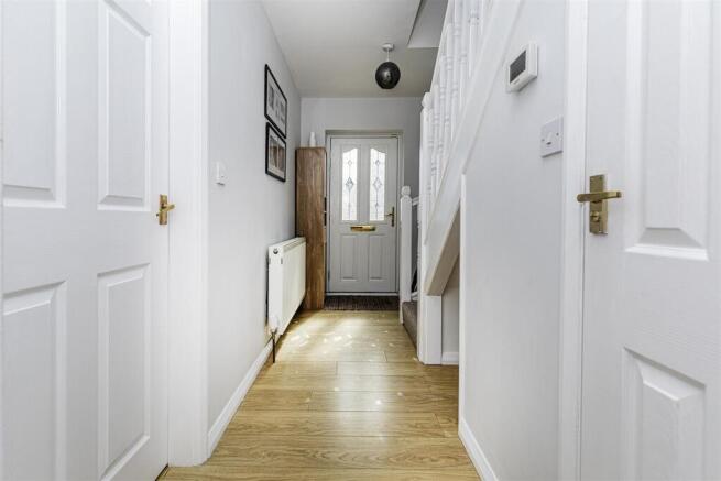 3 bed Detached for sale Image 5