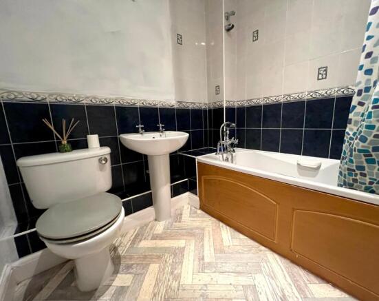 Photo 15