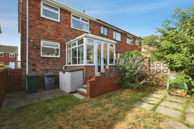 3 bed Semi-Detached for sale Image 4