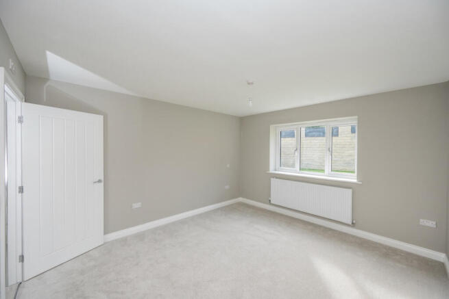 3 bed Bungalow for sale Image 7