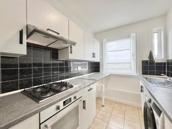 High Street, Johnstone kitchen pic