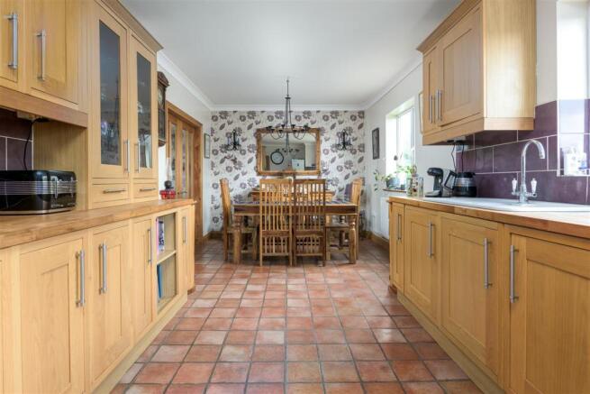 Dining Kitchen