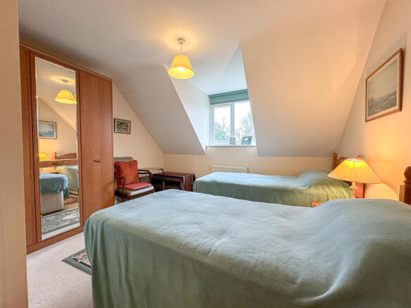 Bed 1