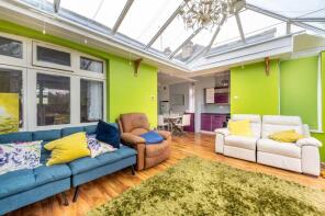 107, Sinclair Road, Chingford E4 8PP