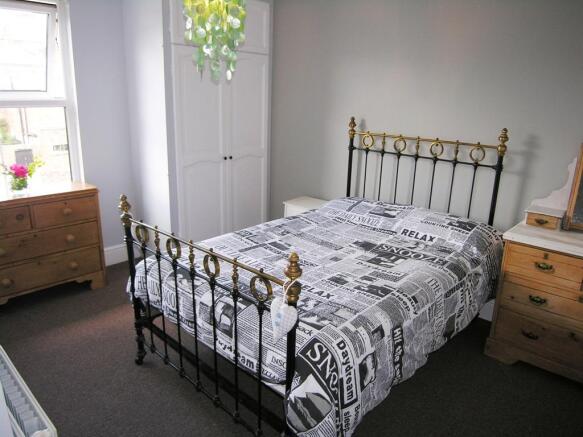 Photo 8