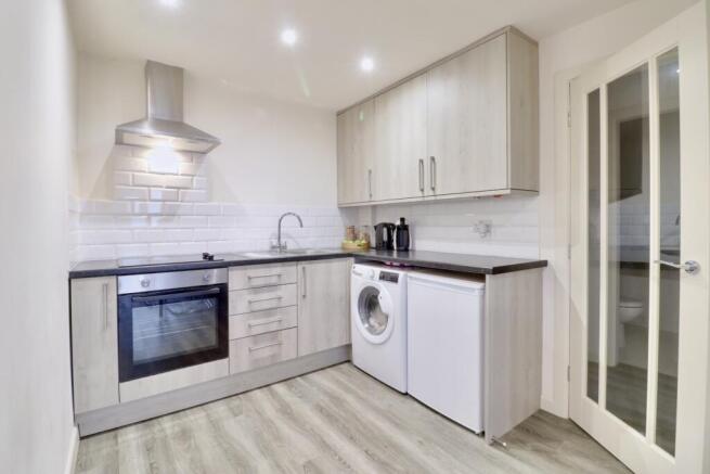 1 bed Flat for sale Image 9