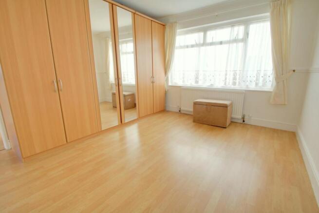 BEDROOM 1: