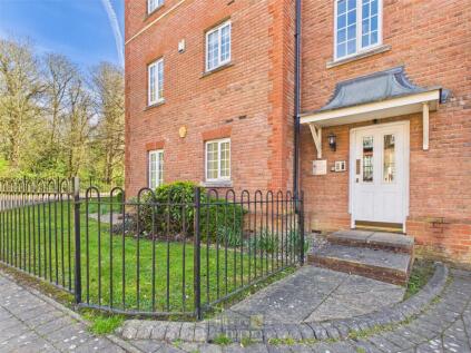Pastoral Way, Warley, Brentwood, Essex, CM14