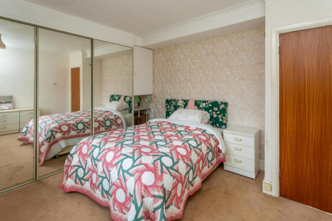 Bedroom 1a