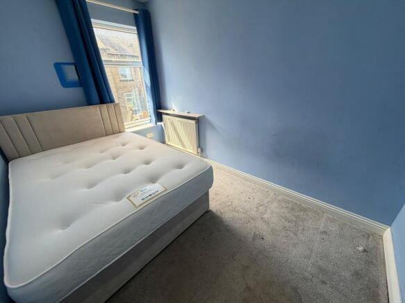 3 bed Terraced to rent Image 10