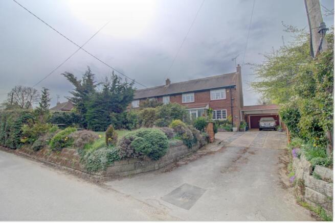 Highfields Road, Witham, CM8 (24)