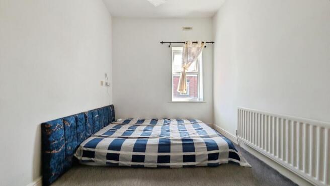 2 bed Terraced for sale Image 7