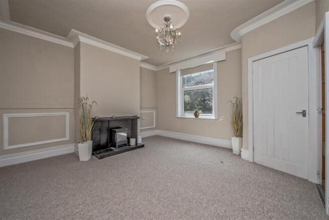 Living Room:
