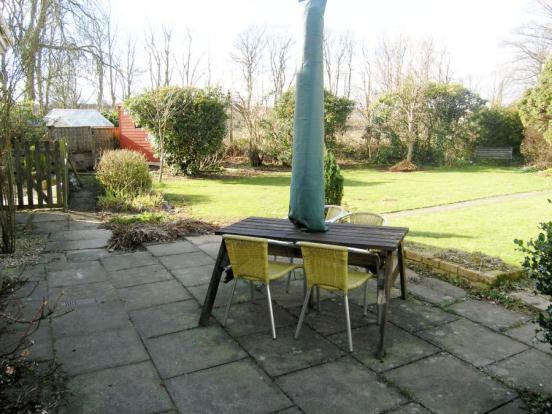 GARDEN (3)